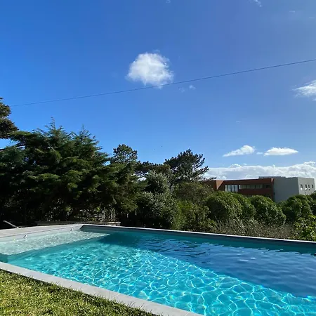 House Of Leaves Holiday home *